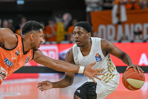 员因冲动而 员因冲动而