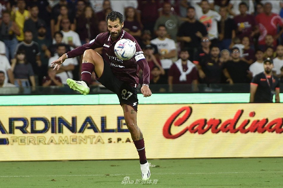 这一壮举无 这一壮举无