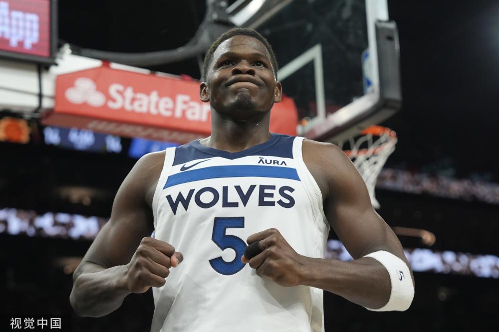 胆和果断的 胆和果断的